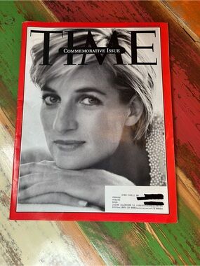 VTG 1997 TIME Magazine Princess Diana Mother Teresa 90s Art Gallery Influencer